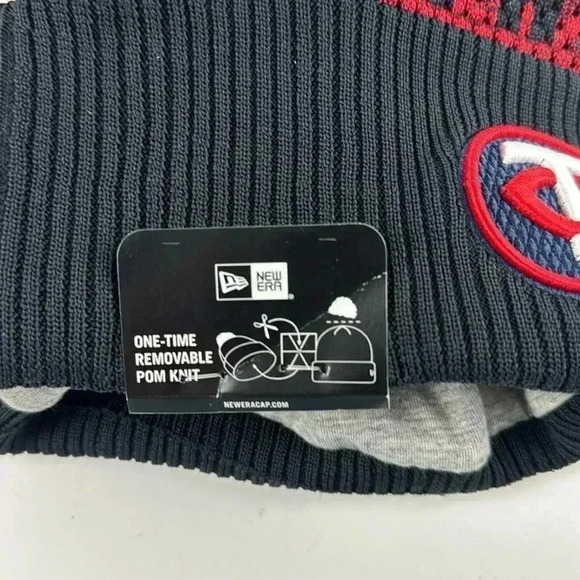 Minnesota Twins Beanie New Era MLB Sport Knit Club Hat Dark Navy OSFM Authentic - Picture 5 of 6